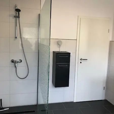 International 2 Apartment *